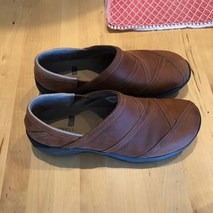 Merrell Size 10 Women’s Clogs